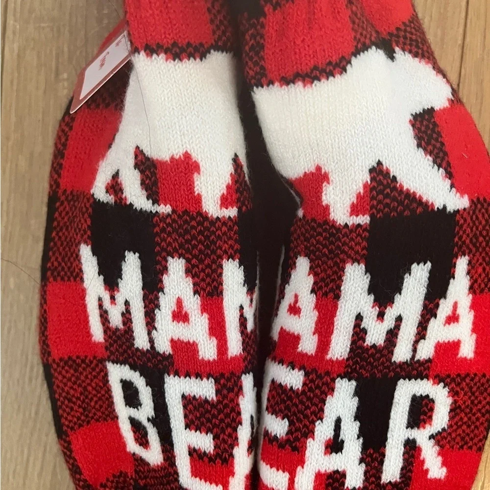 Set of 2 Cozy Christmas Slipper Socks – Fuzzy Babba & Legale – Size 4–10